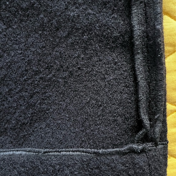 Hoi bo V-neck track. Boiled wool top. - Picture 8 of 8